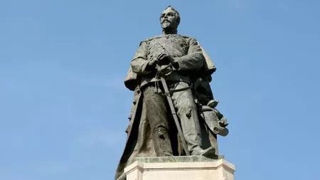 Emblemă a Iaşului, statuia lui Alexandru Ioan Cuza a împlinit 110 ani de la inaugurare