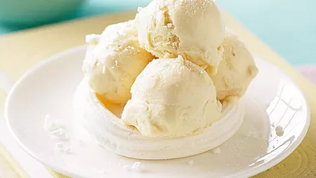 Rețetă înghețată de casă cu lapte. Cum să obții un desert perfect