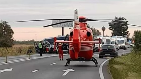 Accident rutier grav în judeţul Dâmboviţa - 11 persoane au fost rănite - VIDEO