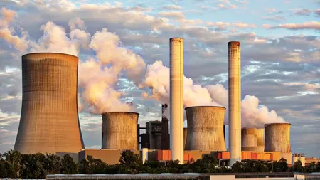 Mai multe țări au repornit centralele pe cărbune: Experţii susţin că 63% din energie va fi verde până în 2030