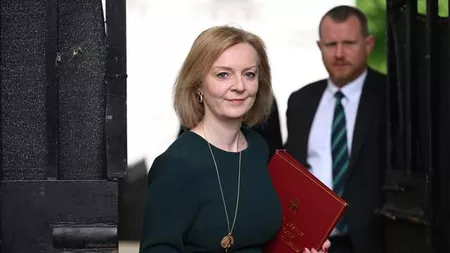 Şefa diplomaţiei britanice, Liz Truss, vrea să-i ia locul lui Boris Johnson