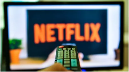 Motiv de nelinişte pentru abonații Netflix din România. Compania anunţă că va introduce reclame