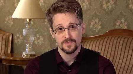 Vladimir Putin i-a acordat cetățenia rusă lui Edward Snowden, cel care a demascat acțiunile Serviciilor de informații americane