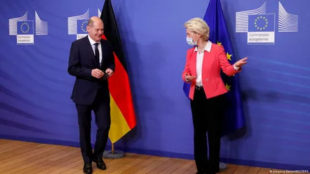 Tensiuni între Ursula von der Leyen şi Olaf Scholz. Dispută pe tema energiei la Summitul UE