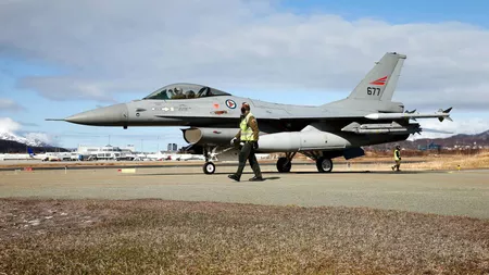 Înalt oficial al Pentagonului argumentează împotriva furnizării de F-16 Ucrainei