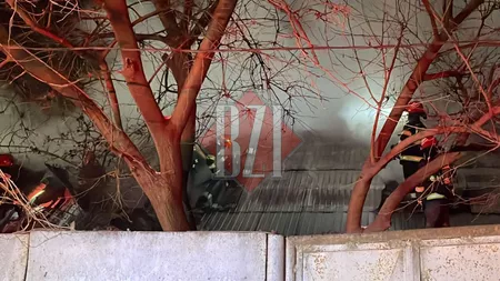 Incendiu în municipiul Iași. O casă a fost cuprinsă de flăcări - FOTO/VIDEO, UPDATE