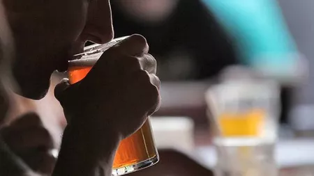 Care sunt efectele consumului excesiv de alcool? Află totul despre bolile cauzate de dependența de alcool - VIDEO