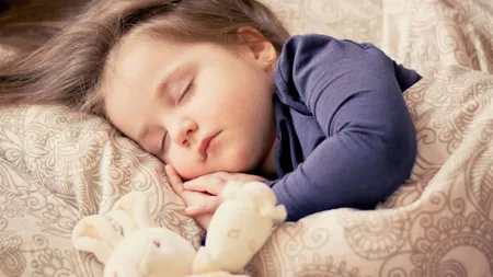 Sirop pentru somn liniștit la copii. Cum să alegi un sedativ potrivit?