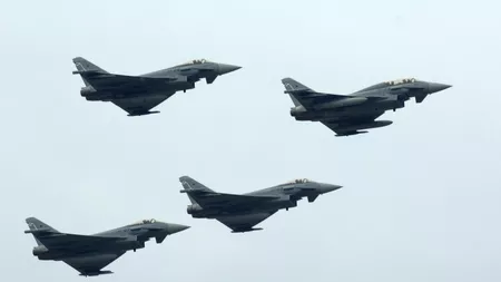 Patru avioane de luptă Eurofighter vor ajunge în România