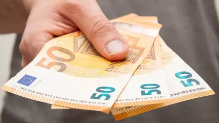 Românii pot primi 200 de euro de la stat în această vară. Ce condiții trebuie îndeplinite