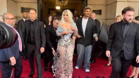 Kim Kardashian apariție șocantă la Met Gala 2024. Cum s-a prezentat starul