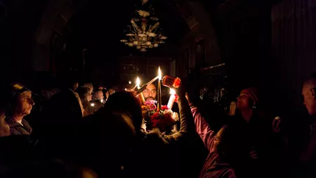 Este interzis în noaptea de Înviere! Cei care merg la biserică nu au voie să facă asta