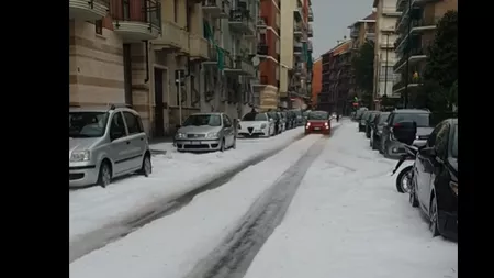 Imagini cu zăpada, după ce a nins în Torino, la sfârșit de mai - VIDEO