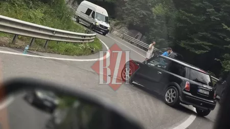 Accident rutier în Bucium! Un șofer a pierdut controlul volanului și a intrat cu mașina într-un parapet