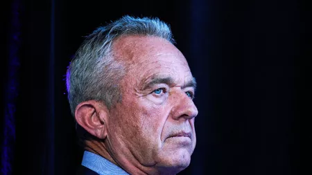 Acuzații grave la adresa lui Robert F. Kennedy Jr.! Ar fi tăiat capul unei balene cu o drujbă