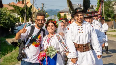 Nunta anului pentru doi tineri din Maramureș. La eveniment au participat 12 fotografi din România și din străinătate