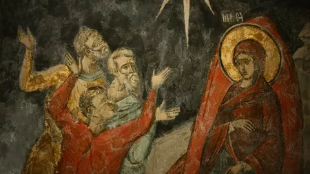 Imnul Acatist al Maicii Domnului, mulțumire și admirație către Fecioara Maria. Iată motivul pentru care este diferit față de alte cântări bisericești