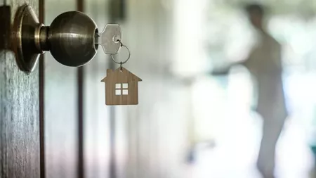 S-a dat lege! Câți vizitatori pot primi chiriașii în apartament