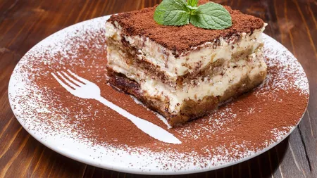 Rețetă de tiramisu cu pișcoturi fără zahăr și fără gluten. Deserturi delicioase și sănătoase pentru orice ocazie
