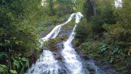 Cascada Cofu, un monument aparte al naturii - FOTO