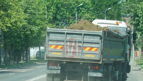 SCANDALOS Nereguli grave la santierul ridicat peste Vila lui Nicolae Ceausescu din Iasi. Cetatenii nu vor blocuri in zona - FOTO VIDEO