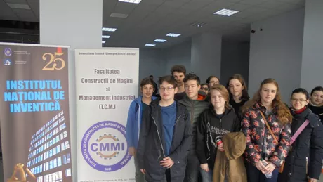Zeci de elevi ai Colegiului National in vizita educationala la Universitatea Tehnica din Iasi 