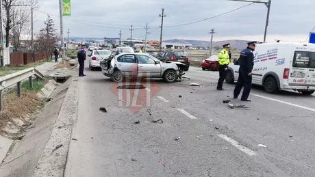 Exclusiv Accident rutier cu victime la Letcani Au fost implicate trei autoturisme - FOTO VIDEOUPDATE