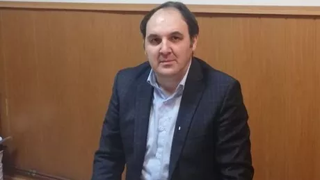 Liderul USLIP Iași profesorul Laviniu Lăcustă iese la atac Noi nu suntem mafioți... Îi vom acționa în instanță pe Mircea Miclea și Daniel Funeriu - VIDEO