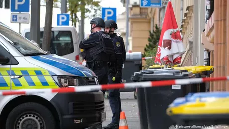 Atac în Germania Un autoturism a intrat într-un grup de persoane. Cel puţin 15 victime - VIDEO