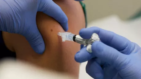 Avertismentul medicilor Nu luați vaccinul antigripal de pe internet