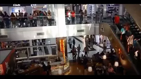 Amenințare cu bombă la un mall din Capitală