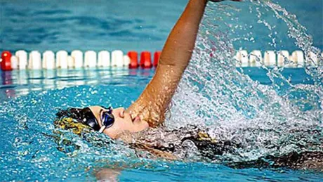 Federaţia Internaţională de Nataţie a anunţat amânarea turneului preolimpic de înot artistic