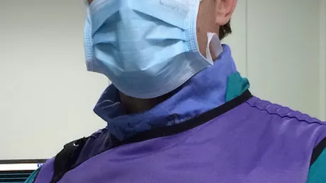 Cum se poartă corect masca chirurgicală