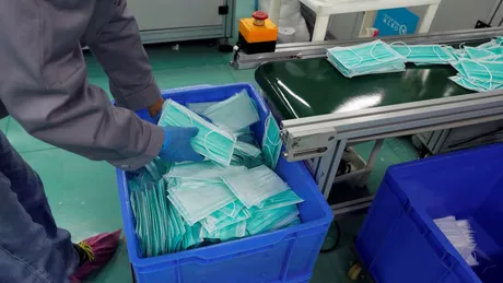 Un producător de echipamente medicale nu are nicio comandă pentru că spitalele preferă produsele din China