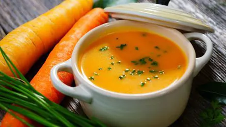 Ingrediente pentru supa cremă de morcovi cu cartofi