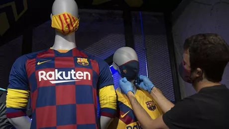 FC Barcelona noutăți pentru fani. Clubul de fotbal a lansat o colecție de măști personalizate