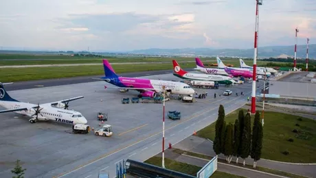 Lucrările de la Aeroportul Iași sunt într-o mare neregulă Maricel Popa președintele Consiliului Județean a girat o investiție de 7 milioane de euro fără să aibă toate avizele pentru platforma de parcare