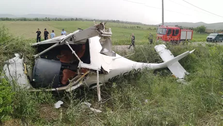 Accident aviatic în judeţul Mureş. Un avion a aterizat forţat - FOTO UPDATE