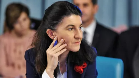 Violeta Alexandru se dă în stambă Vrea să dea afară un şef ITM Nu aș ezita să desființez instituția