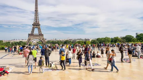 Turnul Eiffel va fi redeschis publicului