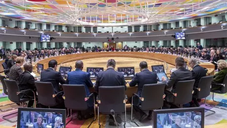 Negocieri pe redresarea economiei din Uniunea Europeană Zi de foc pentru oficiali