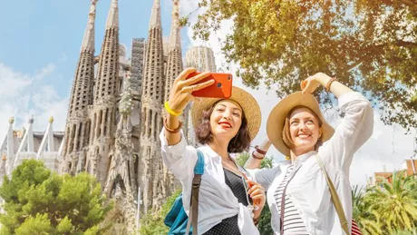 Spania a decis Hotelierii vor plăti testele COVID-19 turiștilor străini