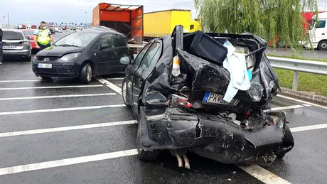 Accident groaznic 7 victime şi 6 maşini implicate la Nădlac din cauza telefonului mobil - FOTO