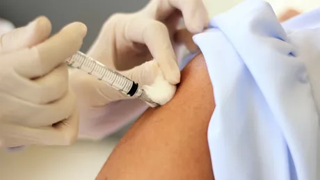 Prefectura Capitalei anunță că etapa a doua de vaccinare nu începe din 15 ianuarie