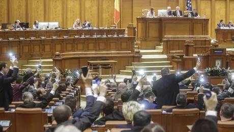 Moţiunea de cenzură împotriva guvernului PNL va fi depusă luni în Parlament de PSD