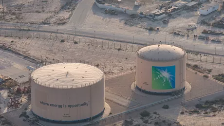 Compania petrolieră de stat Saudi Aramco a raportat duminică un declin de 734