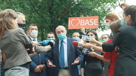 Traian Băsescu respinge orice acuzaţie Am intrat ca să câştig primăria Capitalei