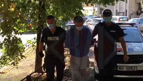 Un tânăr din Iași și-a violat mama iar mai apoi s-a ascuns într-o pădure Polițiștii l-au găsit și l-au dus după gratii Exclusiv - VIDEO