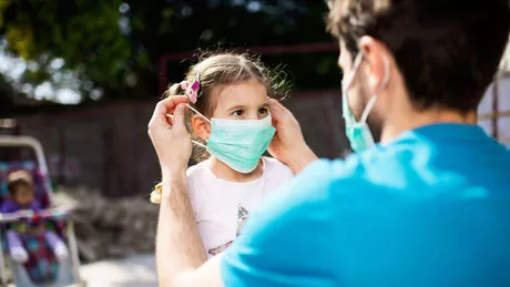Decizie discutabilă luată de Ludovic Orban Impune masca obligatorie și pentru copiii care au împlinit 5 ani