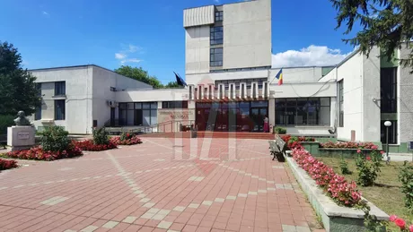 Ceremonie de deschidere a anului universitar 2020-2021 programată în Campus Tudor Vladimirescu de Universitatea Tehnică Gheorghe Asachi din Iași Mesajul rectorului instituției prof. univ. dr. ing. Dan Cașcaval